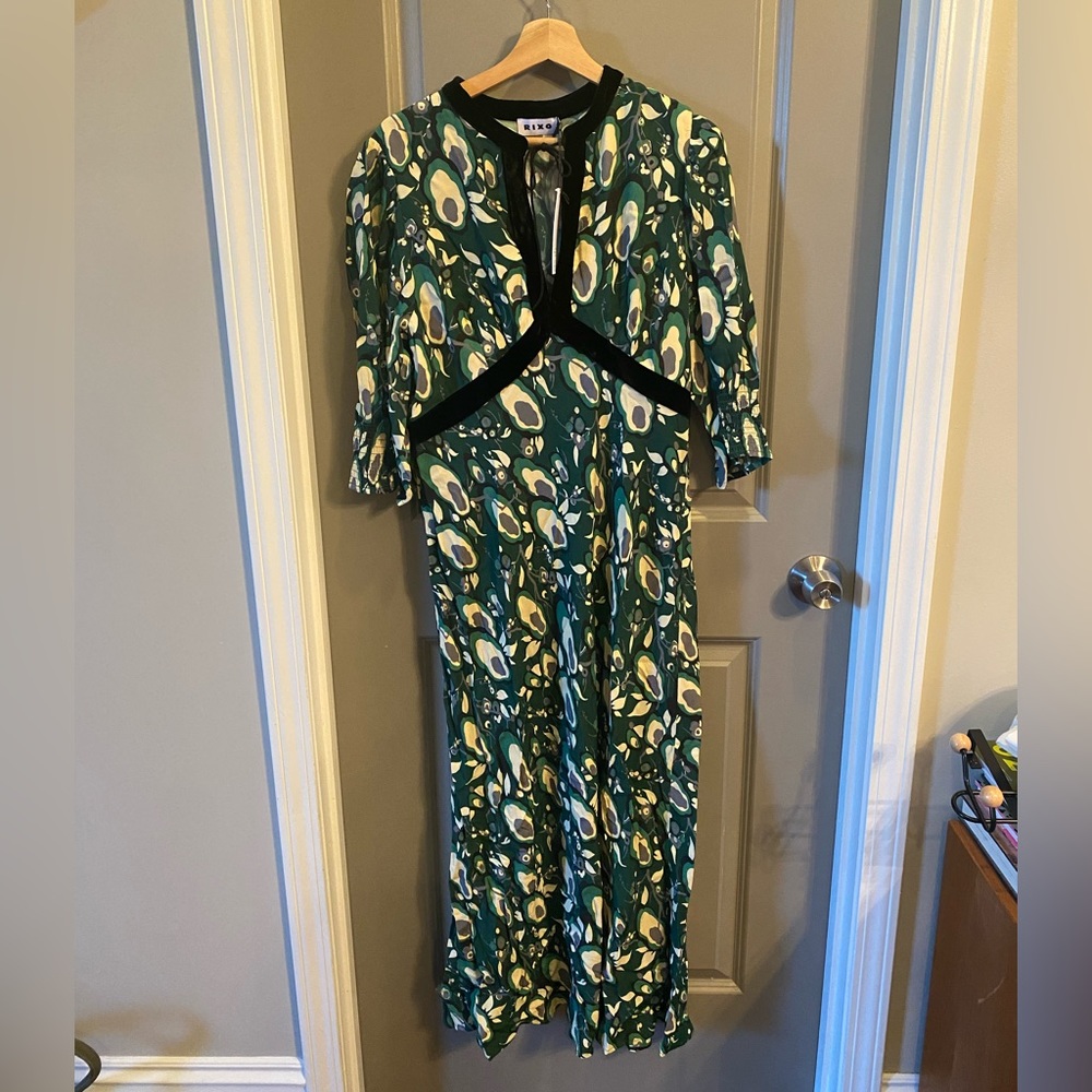 RIXO Green and Black Midi Dress - Picture 4 of 9